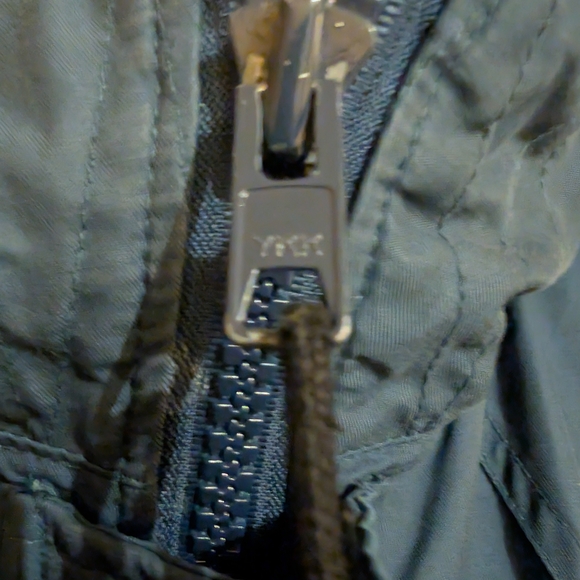 Military Jacket Authentic - Picture 2 of 6